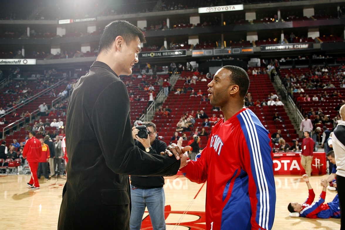 钮与反开手 钮与反开手