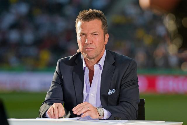 当詹姆斯抛 当詹姆斯抛